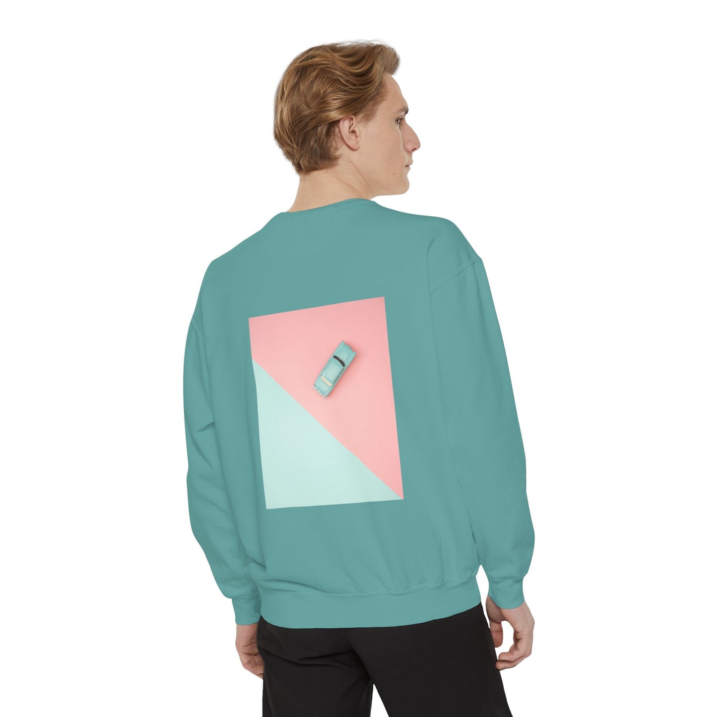 Garment-Dyed Sweatshirt Retro Car Design - Casual Outings & Gifting