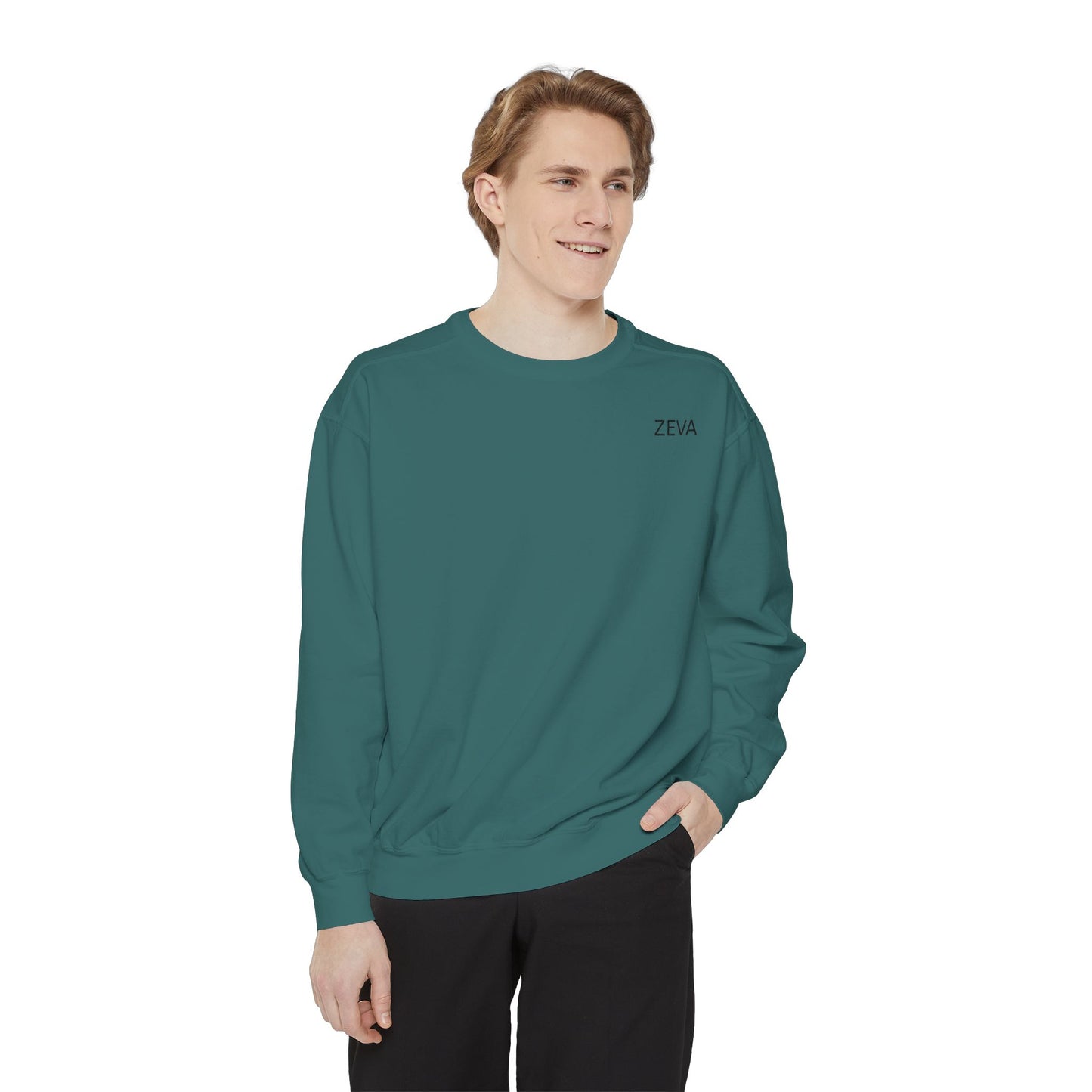 Garment-Dyed Sweatshirt Retro Car Design - Casual Outings & Gifting