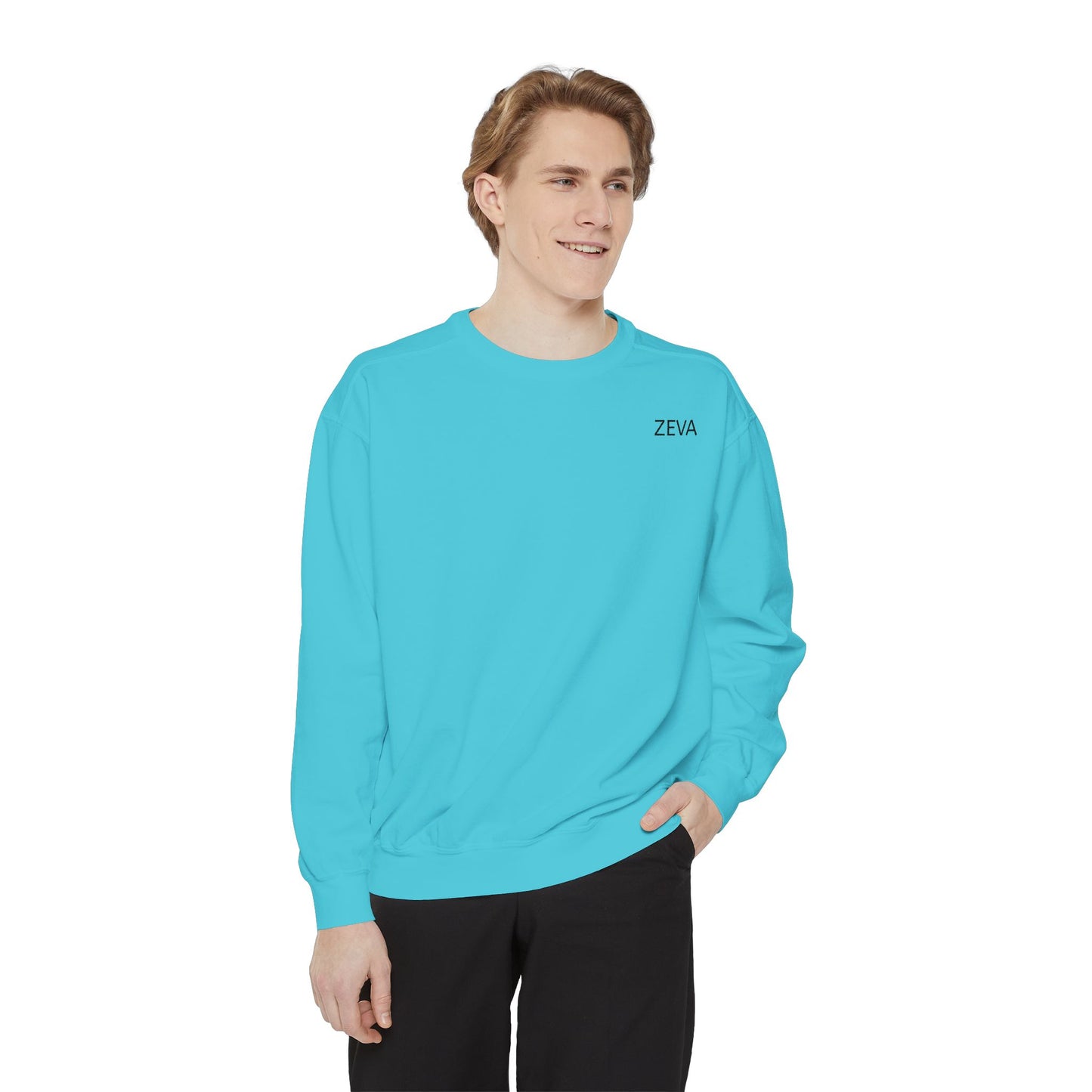 Garment-Dyed Sweatshirt Retro Car Design - Casual Outings & Gifting