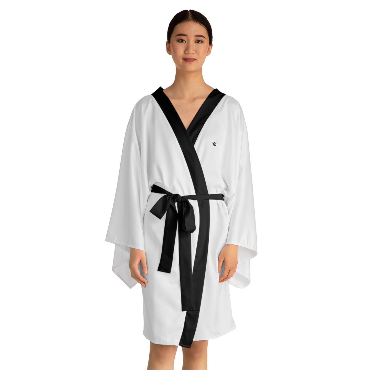 Elegant White Long Sleeve Kimono Robe for Relaxation and Self-Care