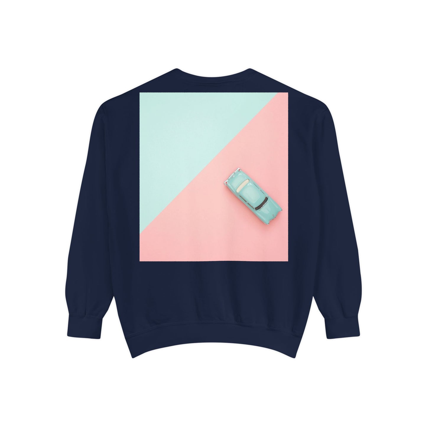 Garment-Dyed Sweatshirt Retro Car Design - Casual Outings & Gifting